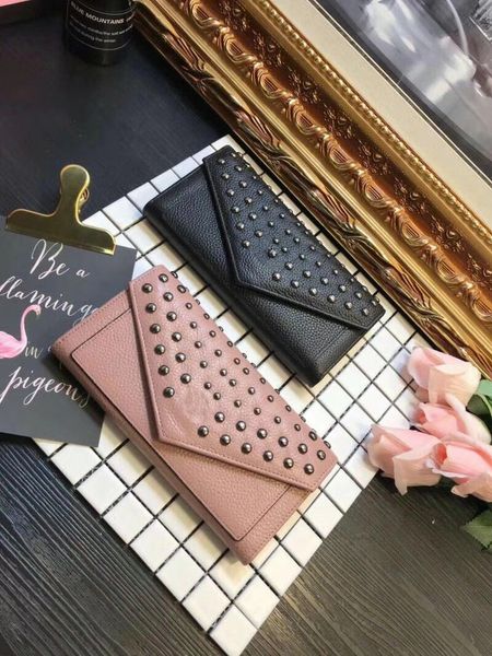 

2018 brand design long wallet women's rivet wallets fashion purse color black&grey carteira feminina size 19*10cm, Red;black