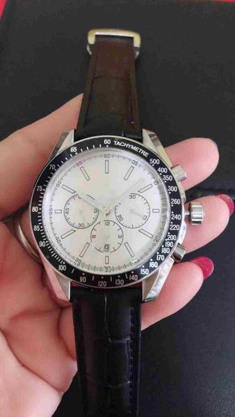 

luxury men's automatic mechanical watches. multiple colors +, Slivery;brown