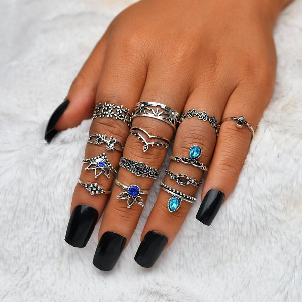 

13pcs/set vintage ethnic knuckle ring charming blue crystal lotus flower horse v shaped tail ring set women jewelry, Golden;silver