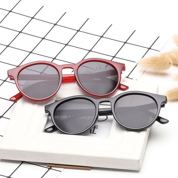 

new arrival vintage sunglasses round plastic women sun glasses 6 colors wholesale oem logo printing, White;black