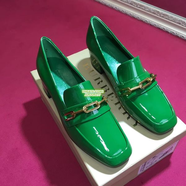 link detail patent leather loafers