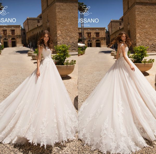 

lussano 2019 beach wedding dresses jewel neck a line sweep train boho wedding dress appliques cap sleeve bohemian bridal gowns custom made, White