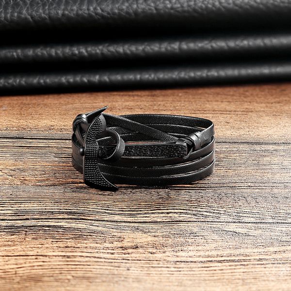 

men's hand chain punk style european and american fashion black color simple style lady leather bracelet women, Golden;silver