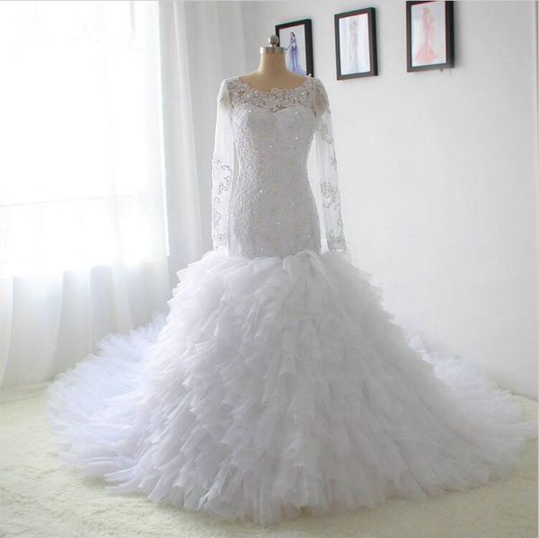 Abiti da sposa a sirena con increspature mozzafiato Abiti da sposa Manica lunga con paillettes Perline economici Gioiello Collo Applique in pizzo Designer africano per le donne