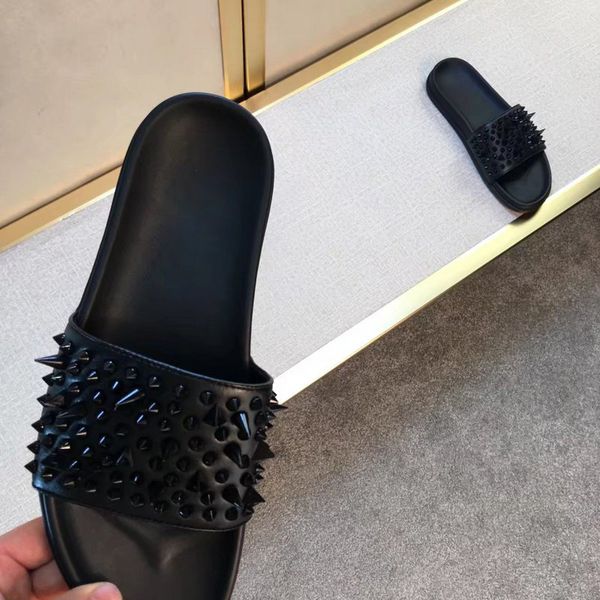 

Мужчины сандалии слайды топ мода Женщины Повседневная красное дно тапочки Марка