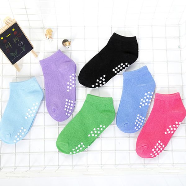 

kids children 4-6yrs yoga sports socks silicone slip trampoline socks pure cotton 100pcs/lot, Black