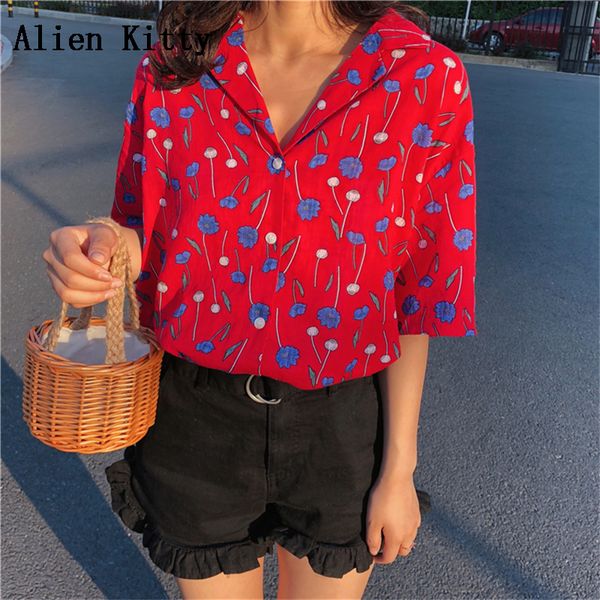 

alien kitty 2018 flowers print women t shirts short sleeve tees turn-down collar women summer t shirt, White