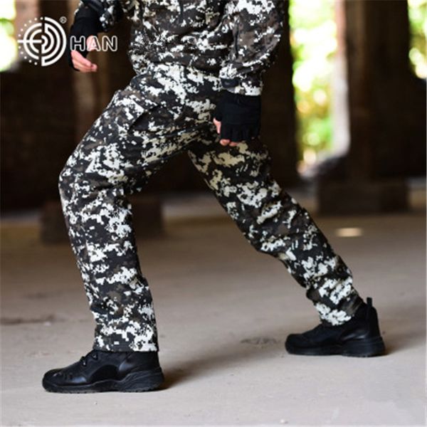 

Men Military fan Pants Shark skin Camo Print Warm pants men Winter fleece pants black green waterproof casual Camouflage print trousers