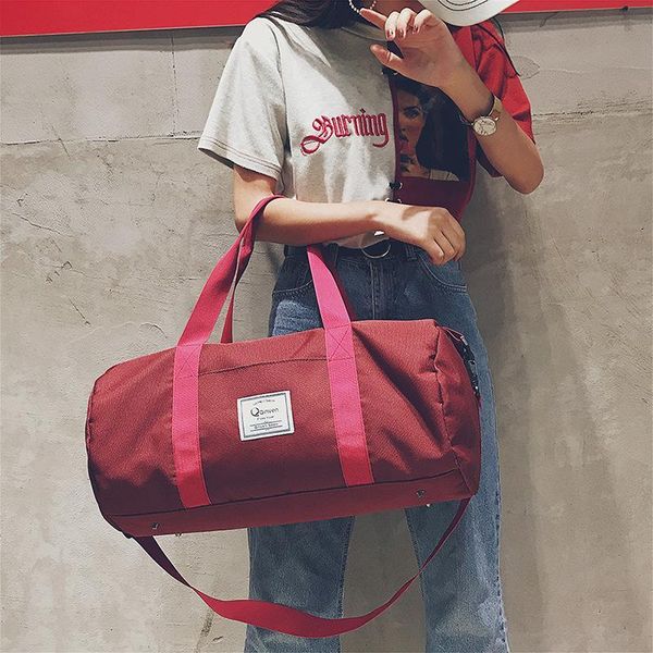 

большая емкость мода сумки дорожные сумки мужчины и женщины спорт фитнес сумка мягкие сумки цилиндр сумки оксфорд черный женщины сумка