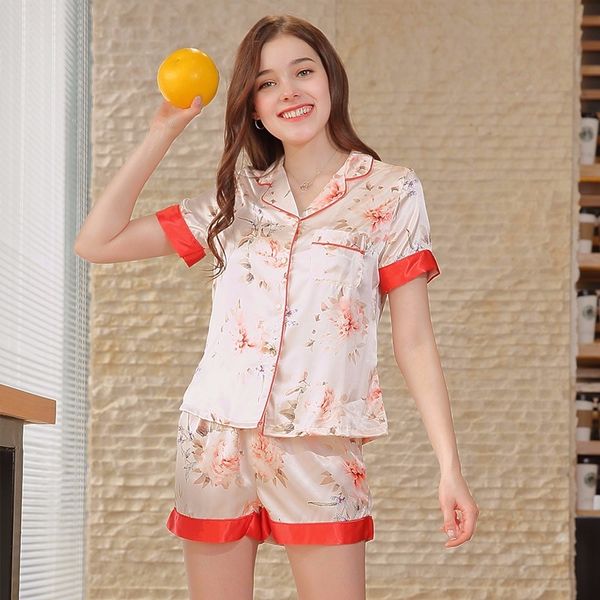 

embroidered silk print tracksuits women spring short sleeve shorts, Black;red