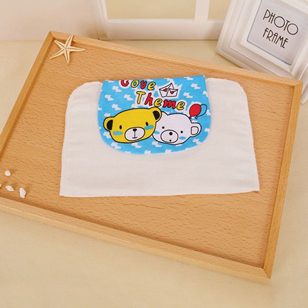 

1 pcs cotton baby wicking towel four layers of gauze sweat-absorbent back towel infant wipes reusable random cartoon print