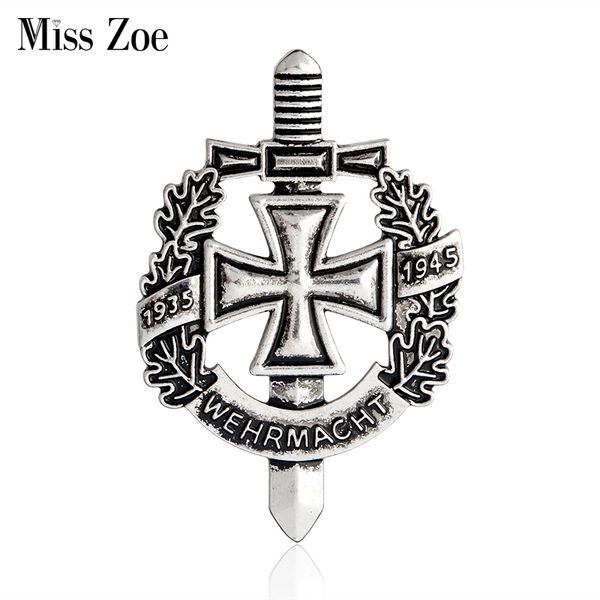 

Miss Zoe WW2 German Army Military Wehrmacht brooch 1935-1945 Antique silver bronze pin Coat Cloak Brooch Pins Retro vintage jewelry