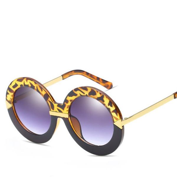 

european women personality stitching color sunglasses round frame sun glasses round eyeglasses anti-uv spectacles arrow decorative, White;black