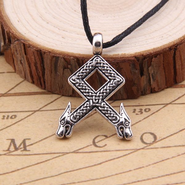 

viking alloy rune dragon pendant men necklace scandinavian as gift, Silver