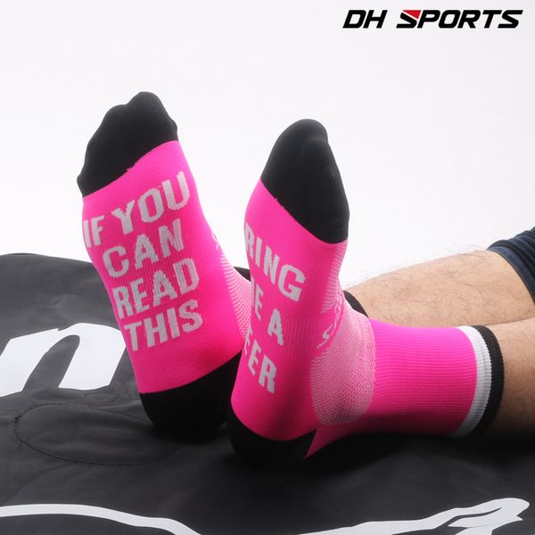 

2018 brand new if you can read this bring me a beer sports socks women men cycling socks quality bicycle running climbing sock, Black