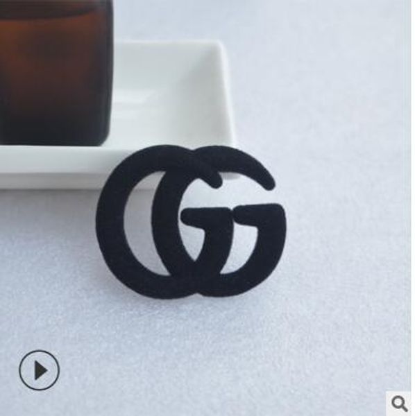 

Новые Женщины Письмо 5 Полный Кристалл Брошь Горный Хрусталь Брошь Для Женщин Пар