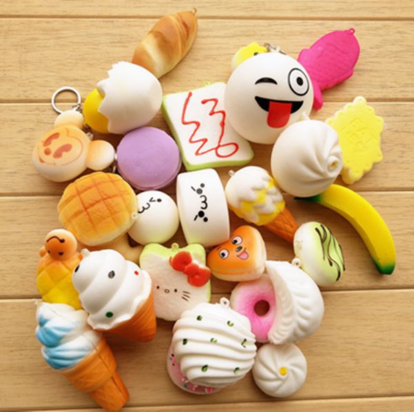 

30pcs / сумка Каваи болотистый пончик мягкие душистые Squishies милый телефон ремни медл