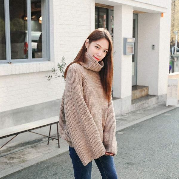 

korea's loudspeaker, broad sleeves, loose, thin, medium length, high necked, heavy knitted sweater, White;black