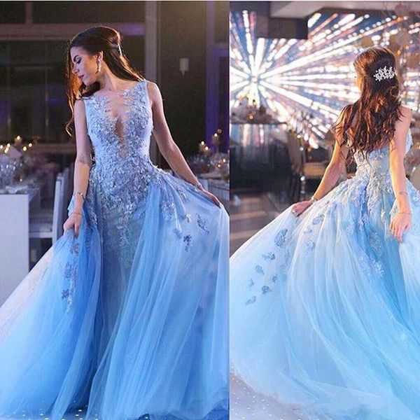 Glamorous Açık Mavi Dantel Aplikler Abiye Seksi Sırf Dalma V Yaka Arapça Özel Durum Elbise Ayrılabilir Etek