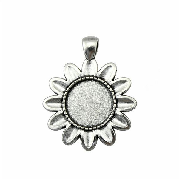 

6 pieces cabochon cameo base tray bezel blank diy accessories for perforation sun flower inner size 18mm round necklace pendant setting, Slivery;crystal