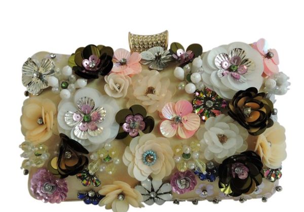 

2018 new cross border goods, fast selling, flowers, evening banquet, fashion, diamond, evening wear, ladies' handbags