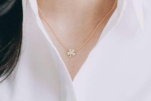 

10pcs tiny four-leaf-clover grass charm pendant necklace lucky clover necklaces simple shamrock necklaces for birthday gifts, Silver