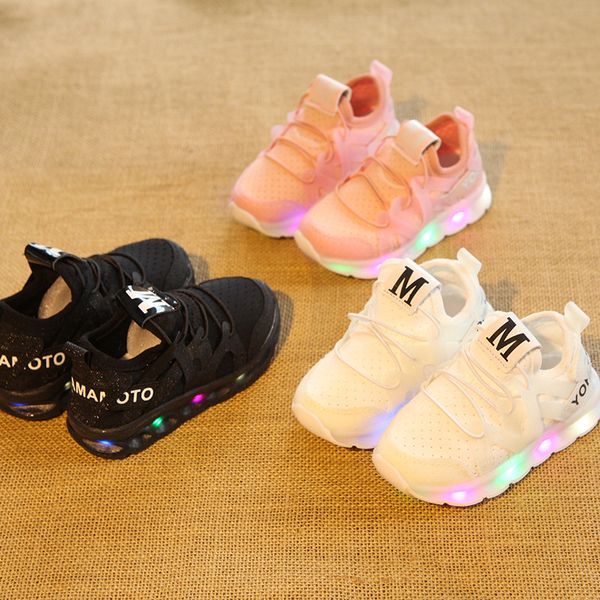 Neue Markenmode LED Kinder Turnschuhe für Jungen Mädchen Schuhe heiße Verkäufe Sommer/Herbst leuchtende coole lässige Baby Kinderschuhe