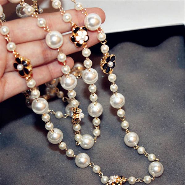

whole sale2017 women pearl chain long sweater pearl necklace&pendant golden luxury flower pendant necklace for women, Silver