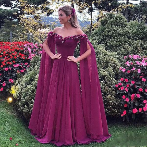 Dubai Arabia Abiti da cerimonia in chiffon color uva Abiti da sera Maniche lunghe divise con spalle scoperte Appliques Abiti da festa Abito lungo glamour da ballo