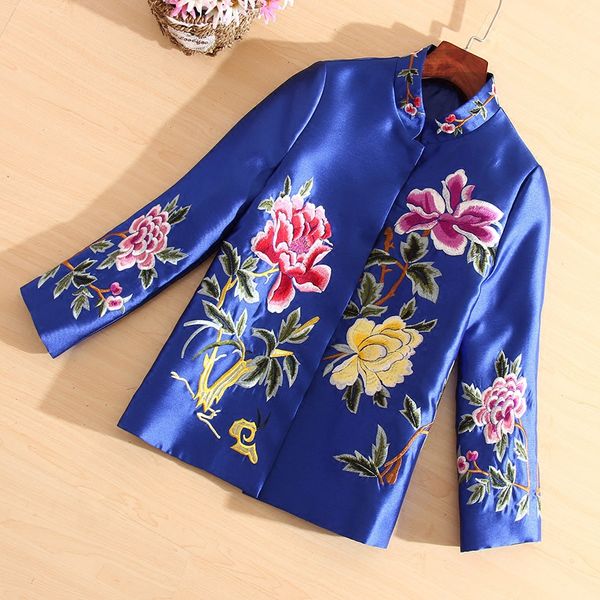 

embroidery chinese cheongsam traditional short coat for women, Red