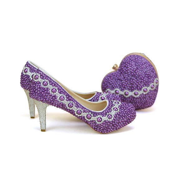 Mais novo Projeto Roxo Pérola Sapatos De Casamento De Noiva Com Linda Correspondência Saco Delicado Handmake Stiletto Mulheres Partido Salto Alto