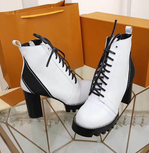 

world tour desert boot designer women boots platform boot spaceship ankle boots,5cm heel flamingos medal martin boots heavy duty soles 35-40, Black