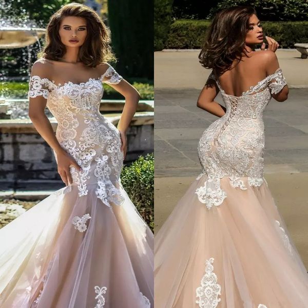 

champagne mermaid wedding dresses 2018 off shoulder lace appliques capped corset backless sweep train tulle bridal gowns vestidos de noiva, White