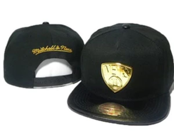 

Бесплатная доставка черные мужчины snapback шапки металлический логотип футбол Митч