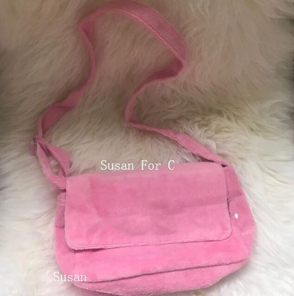 

pink~ pink ~luxury pink~ pink ~luxury c symbol flannel shoulder bag vip gift cute plush body cross bag vip gift makeup storage bag, Blue;pink
