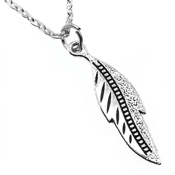 

wysiwyg 5 pieces metal chain necklaces pendants male necklace fashion feather 32x9mm n2-b13852, Silver