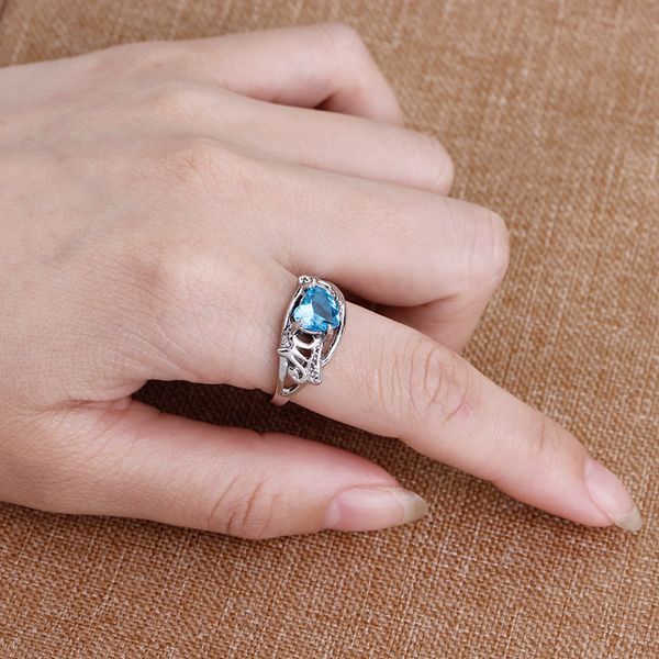 

vintage love heart opal birthstone ring selfless mom rings for women clear white/blue cz fashion jewelry mother's day gift, Golden;silver