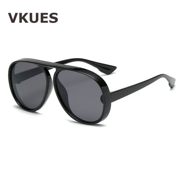 

2018 round fashion black sunglasses men driving sun glasses luxury male drive eyewear uv400 man pilot outdoor goggles, White;black