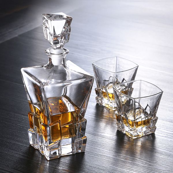 

lead crystal glass wine bottle a bottle of wine sealed bottles artificial crystal material 6 cup set