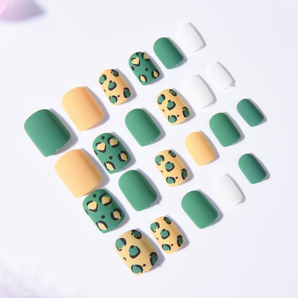 

2018 24pcs/lot diy manicure candy color muti style comfort colorful false nail tips full cover fake nails nail art, Red;gold