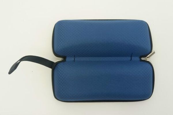 250pcs Unisex óculos caso Mulheres Homens portátil Casual duro retângulo Zipper Case Óculos Box 17 * 8 * 5,5 centímetros Saúde Beleza Acessórios