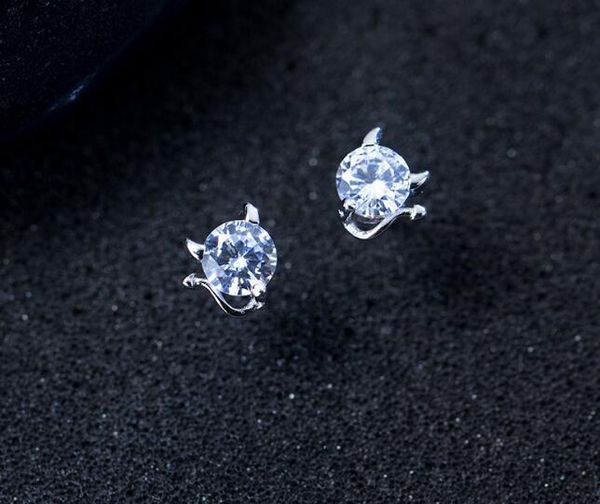 

5mm*6mm small authentic real 100% 925 sterling silver fine jewelry animal lovely cat kitten stud earrings child gtle2282, Golden;silver