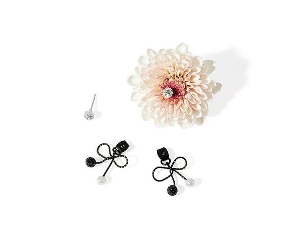 Fashion Femmes Personnalité papillon ailes plume métal ajourée Boucles d/'oreilles