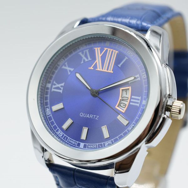 

Оптовая мода 40 мм высокое качество мужчины AAA Марка водонепроницаемый кварцевые кожаные часы классический бизнес авто дата Римский цифровой мужчины платье часы
