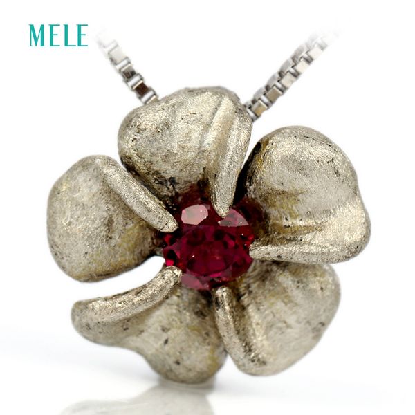 

natural garnet silver pendant, 14mm for whole pendant size, beautiful flower pendant, vivid and lovely