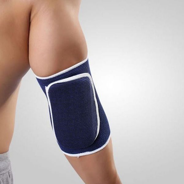 

2018 new 1pcs sport and fitness elbow knitted thick sponge basketball crash support brace pads elbow support, Black;gray