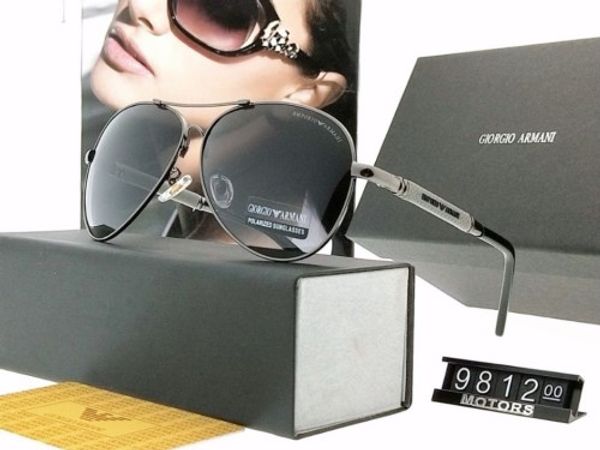 

men's high-definition polarized sunglasses, large metal frame, spring memory holder, lighter and more comfortable, White;black