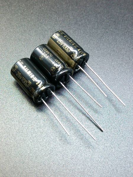 2 Pieces New ELNA LA5 For Audio 100V 10000uf HIFI Electroytic Capacitors