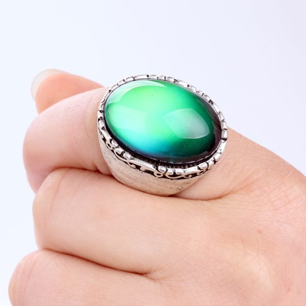 Vendita di fabbrica stile bohémien handmade anello incidere reale argento placcato gioielli gemme smeraldo placcato per regalo