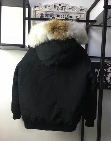 

fur 85~90% with duck jacket outwear white quality parkas hooded men warm parkas canada heavyweight raccoon jacket short down winter mahl, Black